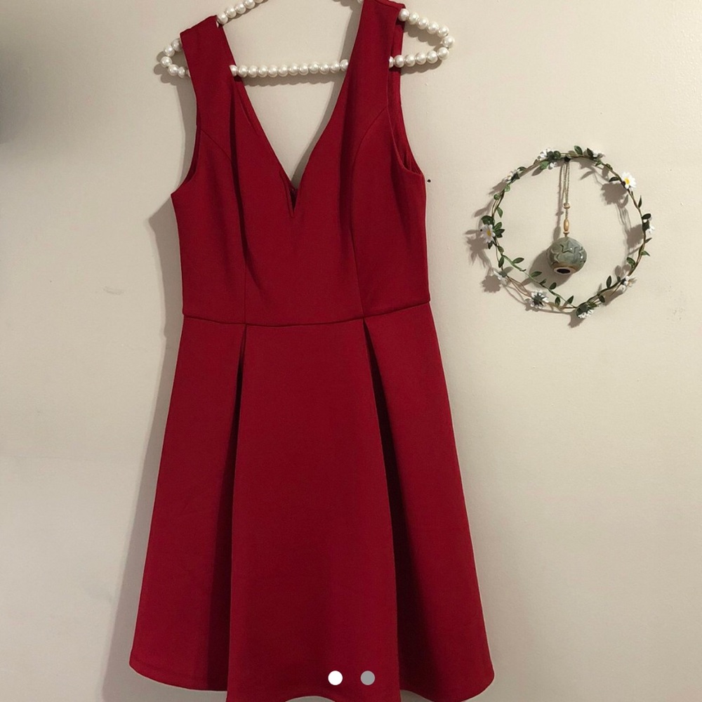 Red formal Dress From forever 21 ❤️